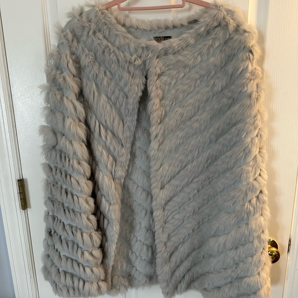 Silver Fur Capelet by Jayley